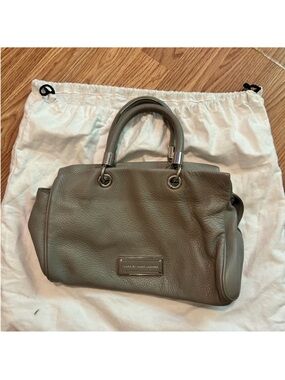 Marc by Marc Jacobs Gray top handle, leather bag
